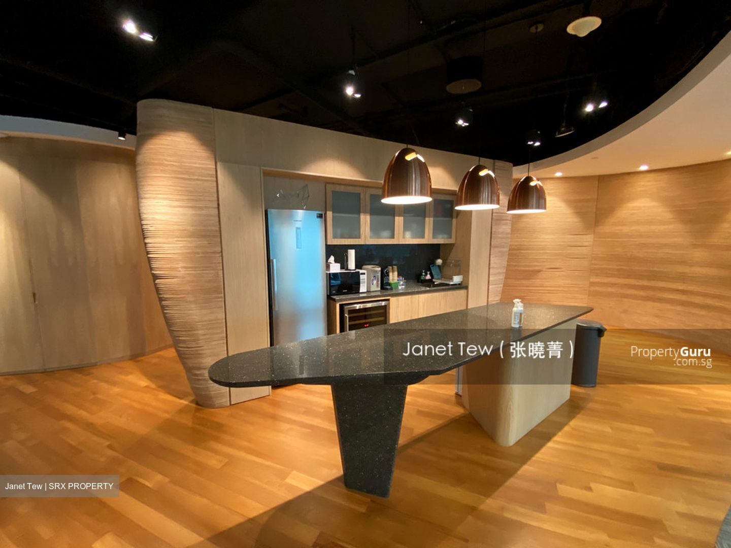 Samsung Hub (D1), Office #459115011